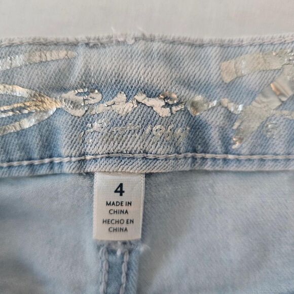 Seven7 Bermuda Shorts - Size 4 Light Wash Raw Hem Mid Rise Stretch - Picture 5 of 7